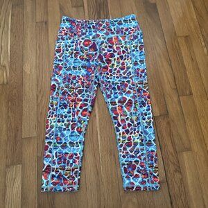 Constantly Varied Gear CVG Women's Exotic Print Capri Leggings Size Medium